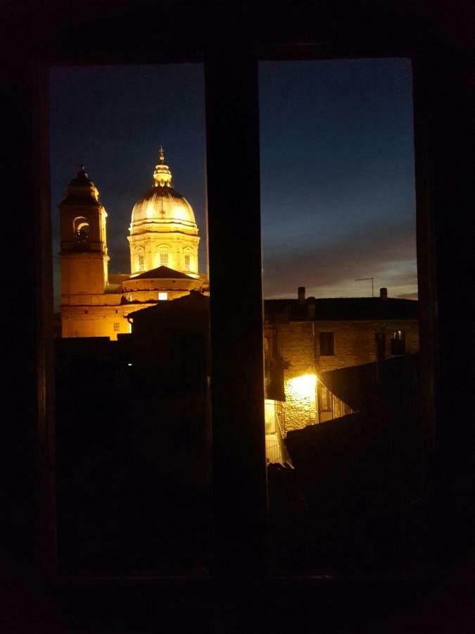 Giardino Di Alex Assisi Bagian luar foto